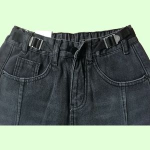 ✔️sz: 26, black ,high rise, fleece wash jeans